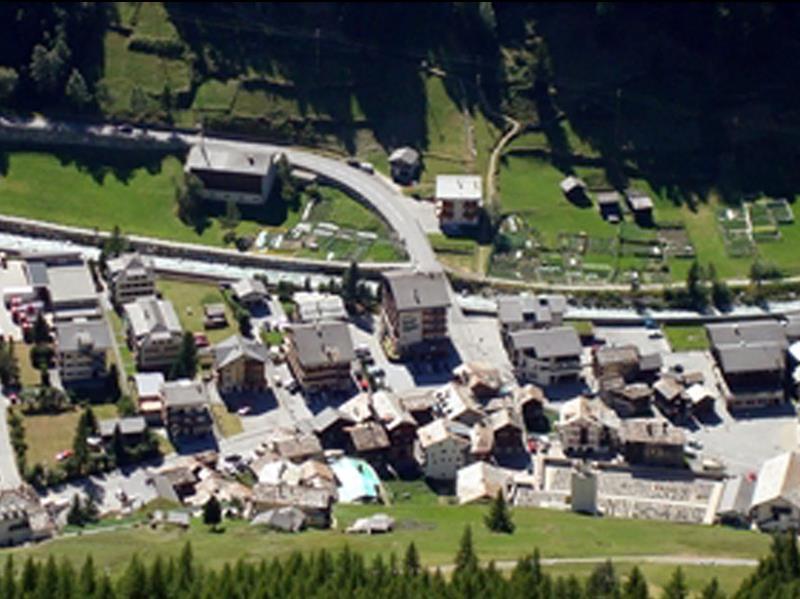 Hotel Alpha Saas-Grund Bagian luar foto